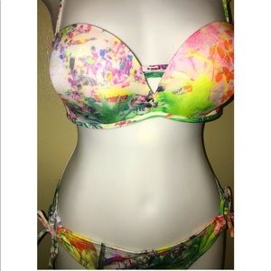NWT raisins swimwear live it up set sz M